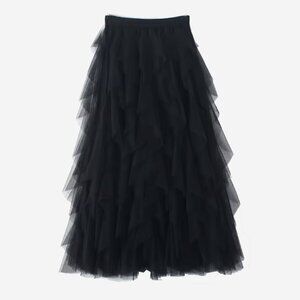 BLACK RUFFLE SKIRT